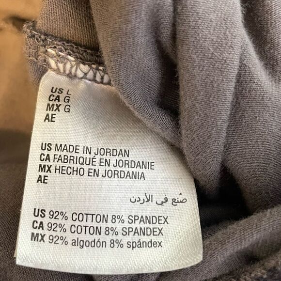 12 Thompson Sleeveless Jumpsuit Python L - Picture 6 of 8